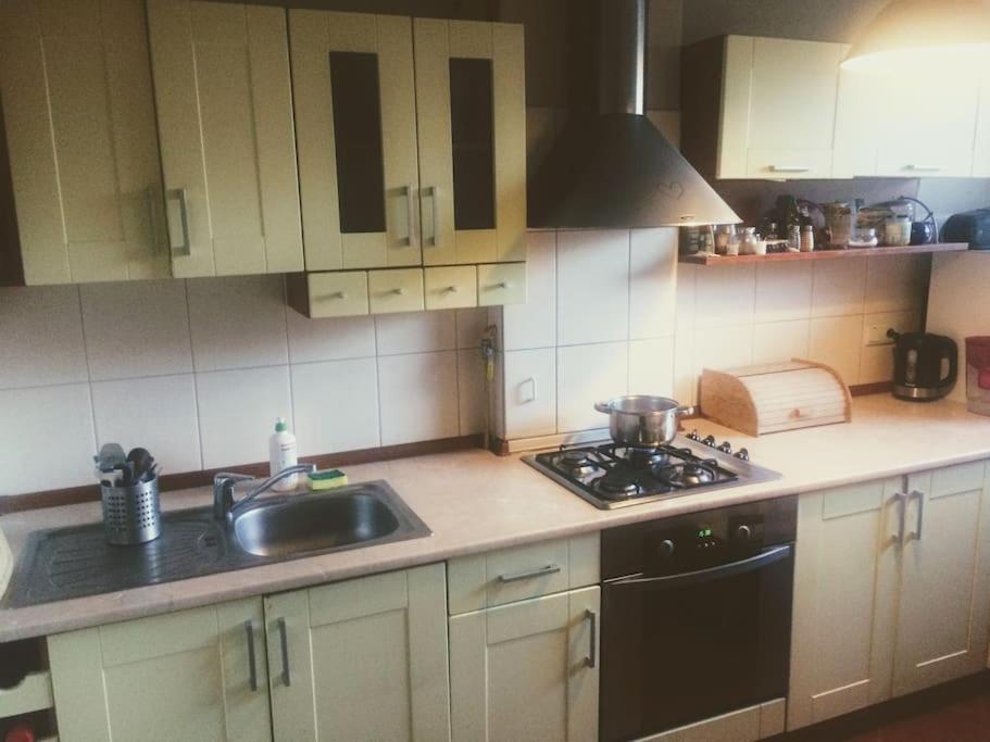 Nice Room, Комната, Pokoj Miedzy Airport Wro A Centrum Wrocław Kültér fotó