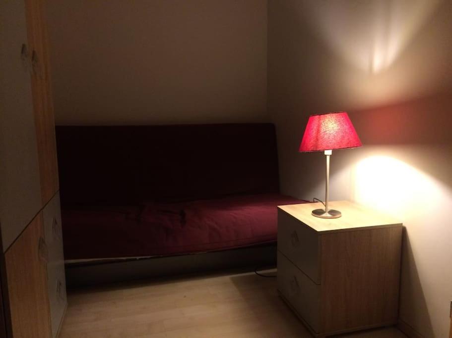 Nice Room, Комната, Pokoj Miedzy Airport Wro A Centrum Wrocław Kültér fotó